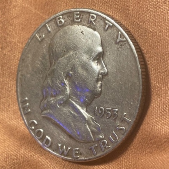 1953 P Franklin Sue Half Dollar .90% Silver #205793313681 - Picture 3 of 5